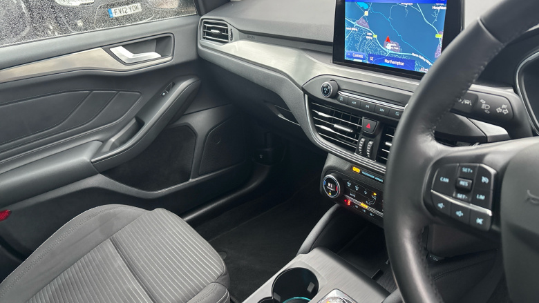 Ford Focus 1.0 EcoBoost 125 Titanium Edition 5dr Auto Petrol Hatchback